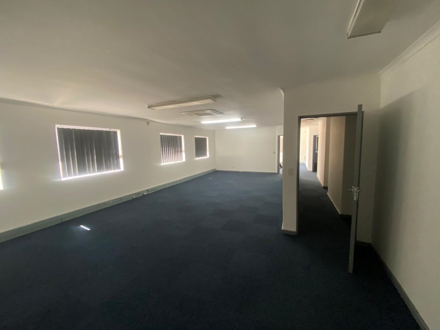 Commercial Property for Sale in Airport Industria Western Cape